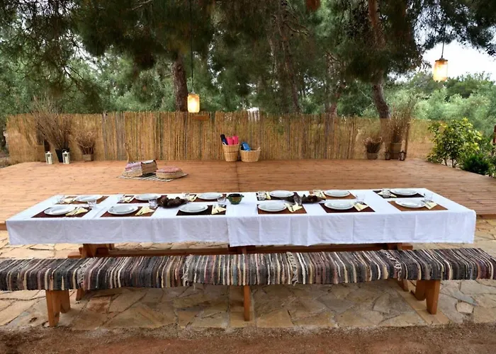 Cocoon Tent In An Olive Grove Casa de Férias Marathopoli