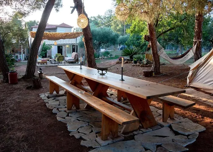 펜션 Cocoon Tent In An Olive Grove